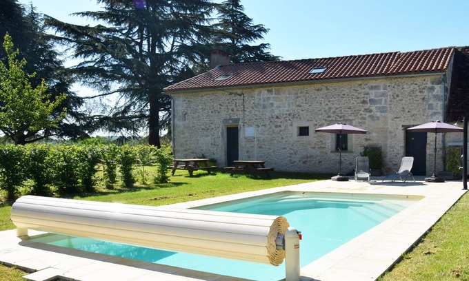 Campsegret Cottage | Holiday cottage in a fully renovated farmhouse