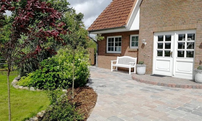 Zickhusen Apartment | Holiday home home Comfortable Vacation Home