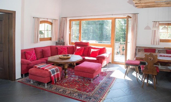 Lenzerheide Apartment | Holiday flat Val di Lai with Jacuzzi for 6 persons-Lenzerheide