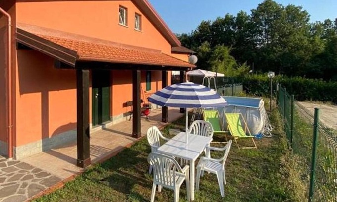 Calice al Cornoviglio House | Holiday Home 'Casa Vacanze Il Torchio' with Private Garden