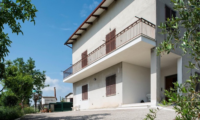 Monte San Pietrangeli House | Holiday house Monte San Pietrangeli for 1 - 10 persons with 5 bedrooms - Holiday house
