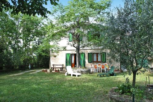 Rupoli House | Holiday Home in Fano with Private Pool
