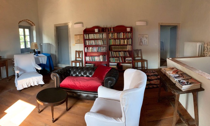 Barberino di Mugello House | Holiday Home 'Antico Casale Del Pozzo' with Private Terrace, Wi-Fi and Air Conditioning