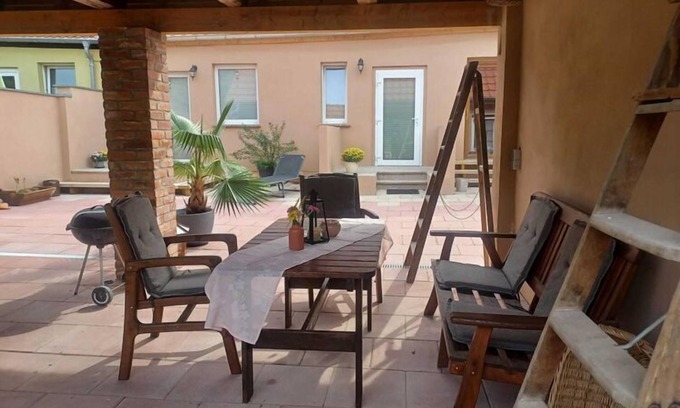 Ziesar Apartment | Holiday Home in idyllic Ziesar near the Natuurpark