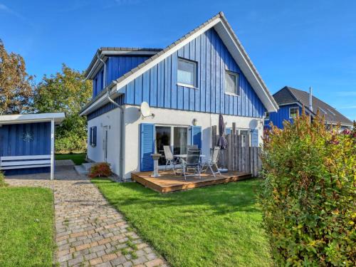 Altefaehr House | Holiday Home Achterblick 2 by Interhome