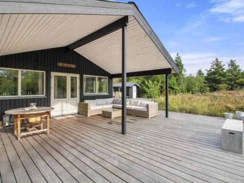 Henne House | Holiday Home Aleko - 2-5km from the sea by Interhome