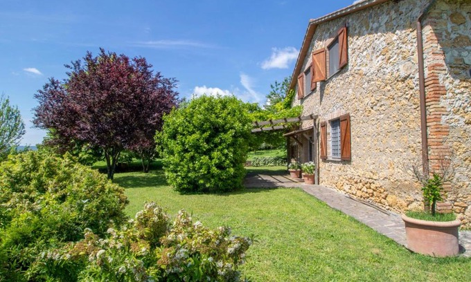 Montoro House | Holiday Home Appartamento Del Re by Interhome