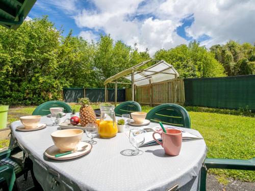 Saint-Pee-sur-Nivelle House | Holiday Home Arditea by Interhome