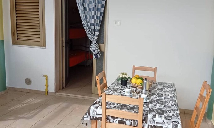 Peschici House | Holiday Home 'Bilo 2' with Private Terrace, Shared Garden and Wi-Fi
