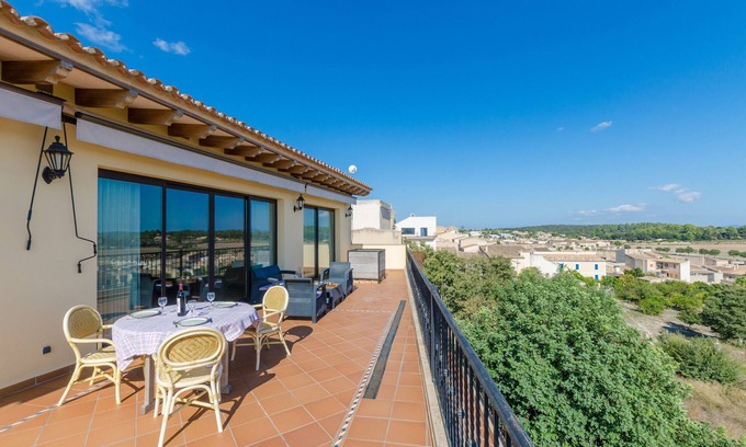 Sineu House | Holiday Home 'Can Nadal - Adults Only' with Mountain View, Wi-Fi and Air Conditioning