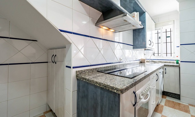 Punta Umbria House | Holiday Home 'Casa Ana' with Private Terrace