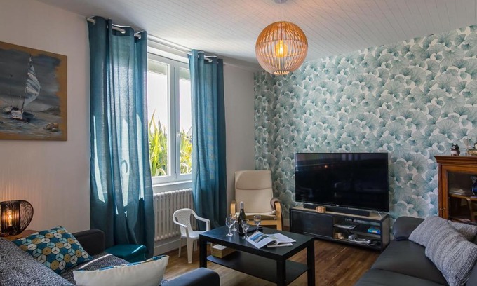 Plougasnou House | Holiday Home Chez Pascaline by Interhome