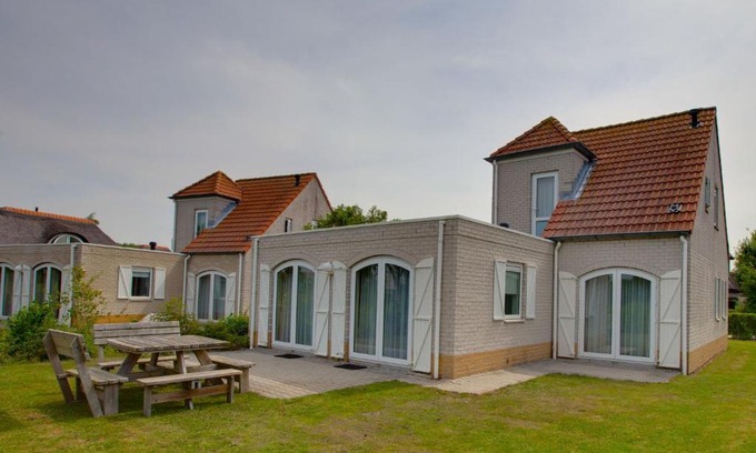 Municipality of Hellevoetsluis House | Holiday Home Citta Romana-1 by Interhome