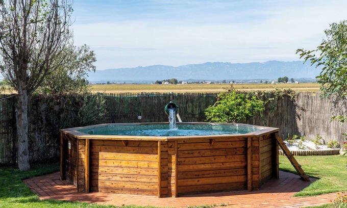 Deltebre House | Holiday Home "Deltaprego" with Private Pool & Wi-Fi