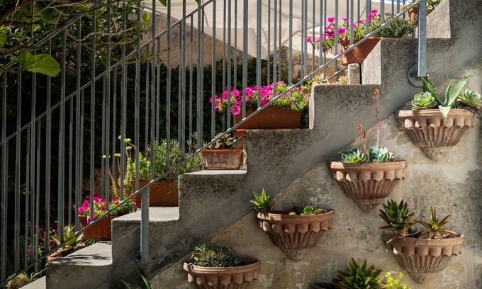 Cannole House | Holiday Home 'Design Loft' with Shared Terrace, Shared Garden and Wi-Fi