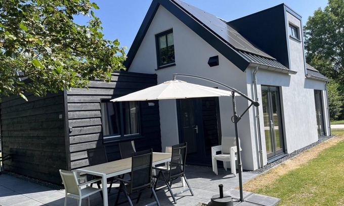 Dirkshorn House | Holiday home Dirkshorn in Sint Maarten. Suitable for 6 people, 3 bedrooms.