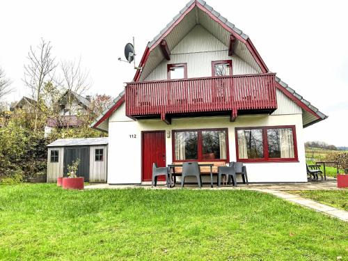 Seepark Kirchheim House | Holiday Home Dorf 3-Haus 112 by Interhome