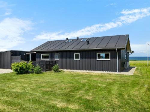Skastrup Strand House | Holiday Home Drusilla - 140m from the sea by Interhome