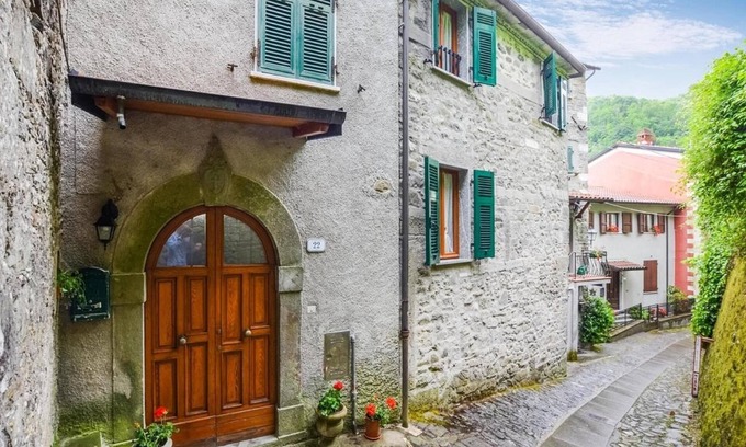 Equi Terme House | Holiday Home Equi Terme near Karst Caves
