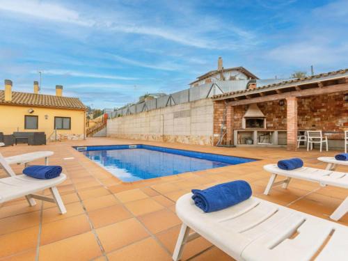 Mont Barbat House | Holiday Home Esteva by Interhome