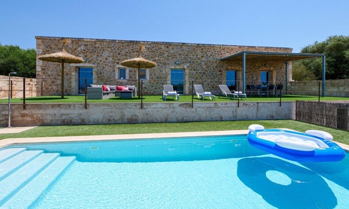 Maria de la Salut Villa | Holiday Home "Es Gassons" with Pool, Wi-Fi, A/C, Terrace & Garden