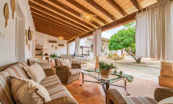 Maria de la Salut House | Holiday Home in Mallorca near Playa de Muro