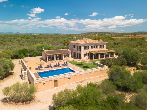 Ses Salines House | Holiday Home Eva by Interhome