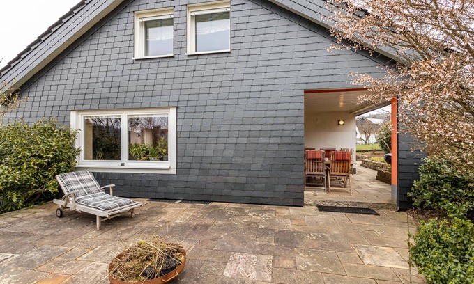 Bad Berleburg House | Holiday Home 'Haus Waldblick' with Private Terrace, Private Garden and Wi-Fi