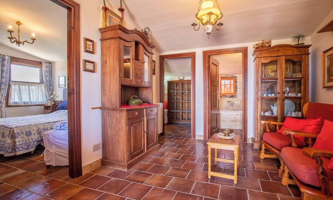 Sorso House | Holiday Home 'House Tres Molas Marrizza 2' with Private Terrace and Shared Garden