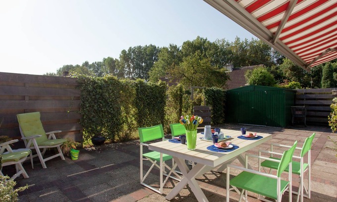 Municipality of Noordwijk House | Holiday Home in Noordwijkerhout near Beach