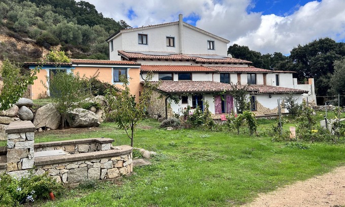 Arbus House | Holiday Home "Il Brigantino" with Mountain View, Terrace & Shared Garden