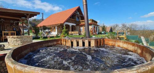 Balatonendred House | Holiday home in Balatonendred 44893