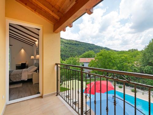 Lanisce House | Holiday Home in Buzet with Terrace