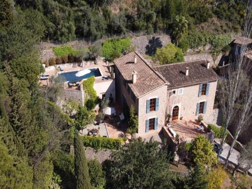Deia Villa | Holiday Home in Deià with Saltwater Pool
