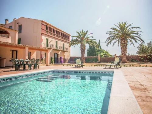 Sant Pere Pescador House | Holiday Home in St Pere Pescador with Pool