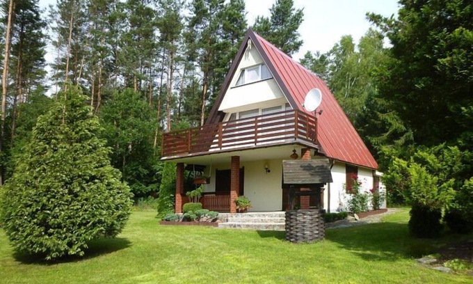 Suleczyno House | Holiday Home in Kashubia near Lake