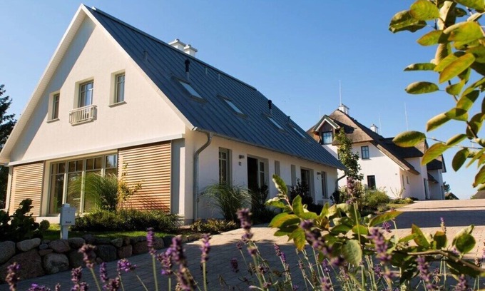 Loddin House | Holiday home in Loddin with swimming pool