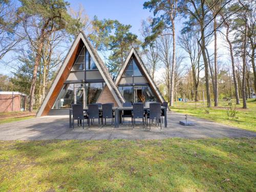 Stramproy House | Holiday Home in Stramproy near Forest
