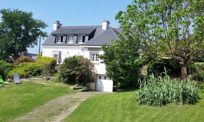 Larmor-Baden House | Holiday home in the heart of the Gulf of Morbihan, beaches on foot.