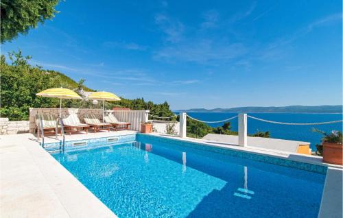 Lokva Rogoznica House | Holiday Home Ivasnjak V Vi