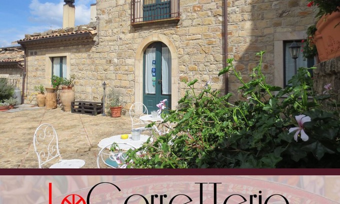Mistretta House | Holiday home La carretteria in the heart of the historic center of Mistretta