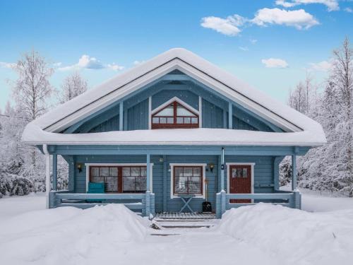 Tormanmaki House | Holiday Home Lehtotuvat e by Interhome