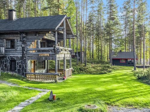 Viitasaari House | Holiday Home Mäntyranta lodge by Interhome