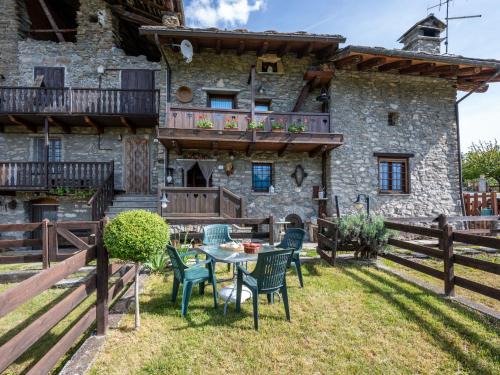 Ville Sur Sarre House | Holiday Home Maison Meynet by Interhome
