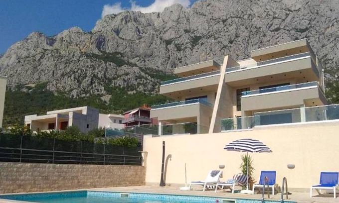 Veliko Brdo Apartment | Holiday Home Makarska near Biokovo Mountains