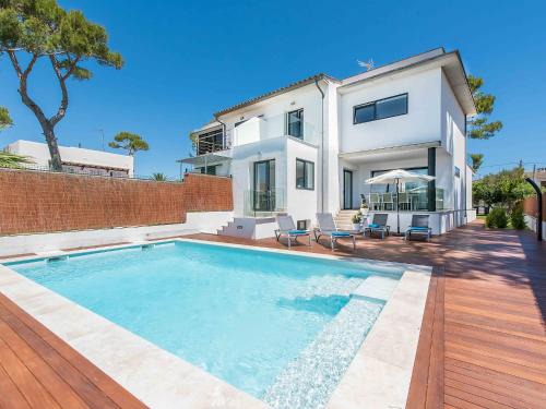 Son Baulo House | Holiday Home Marianne by Interhome