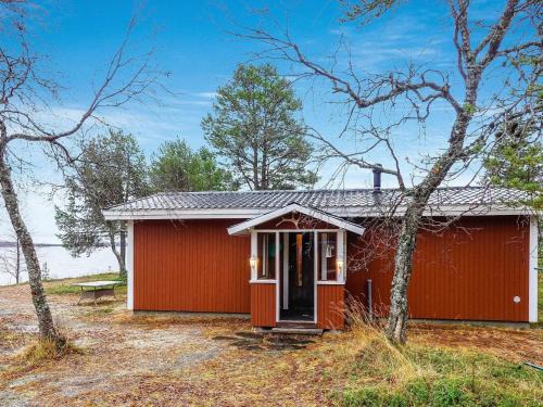Inari House | Holiday Home Mellaniemi by Interhome