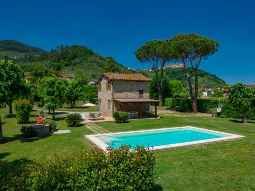 Castelvecchio House | Holiday Home Narciso by Interhome