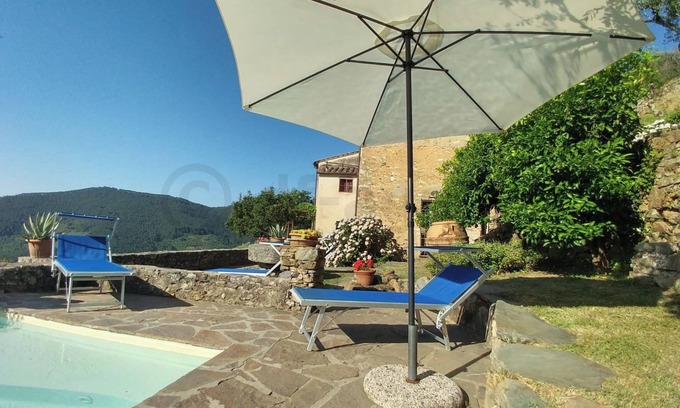 Buti House | Holiday home near Pisa with private pool (up to 16 people)