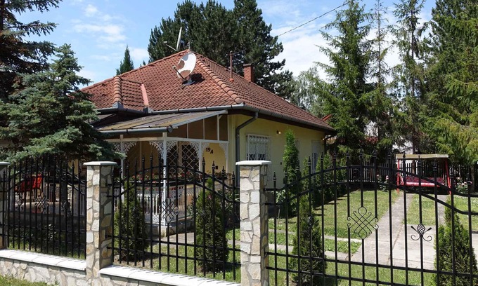 Siofok House | Holiday home only 250 m to the Balaton